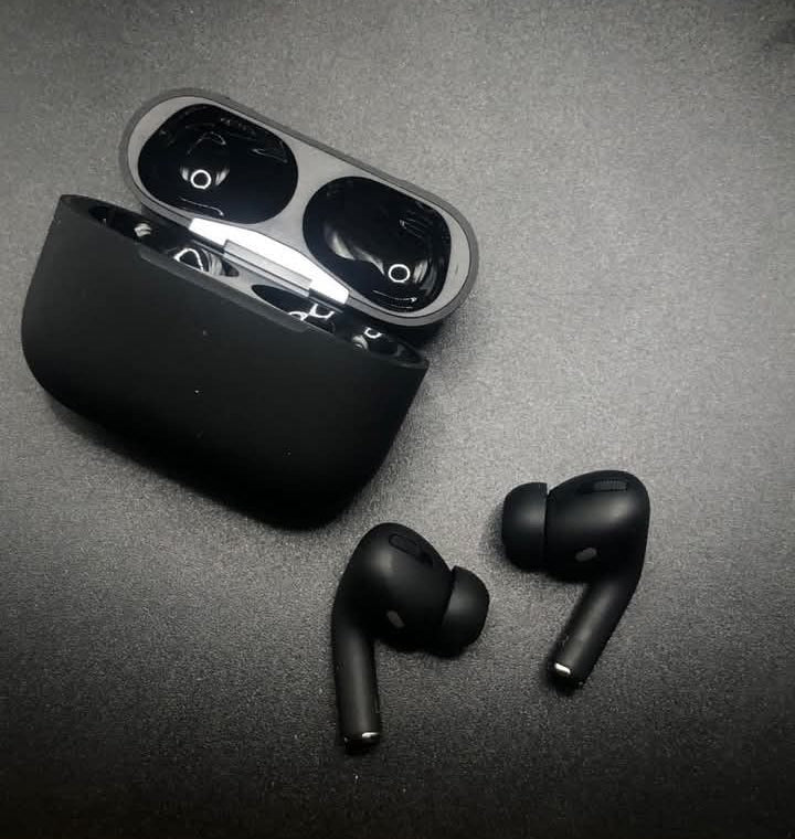 Black Airpods Pro 2 ANC